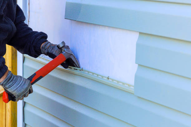 Trusted Storm Damage Siding Repair service in Newcomerstown, OH - Creative Siding